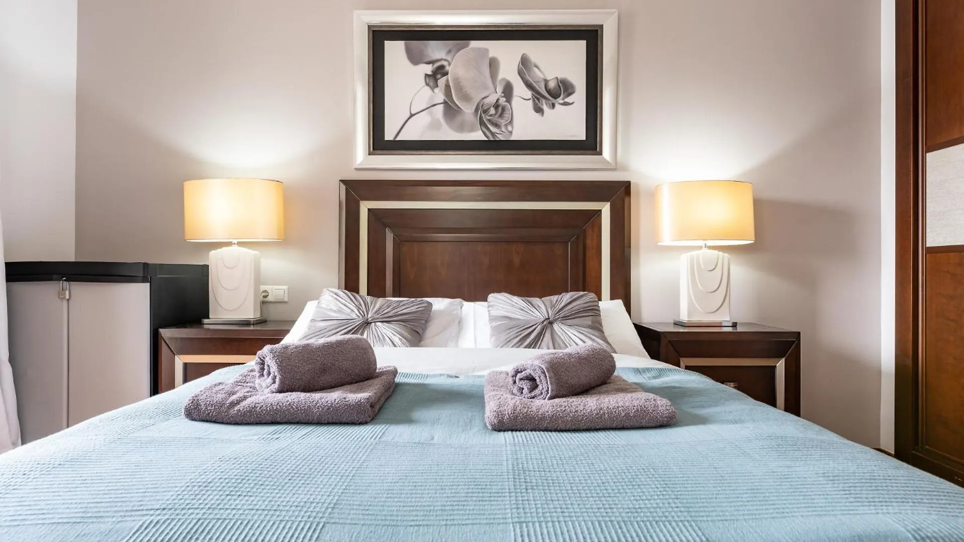 Apartment Benalbeach Bliss Seafront Retreat With Balcony Benalmadena